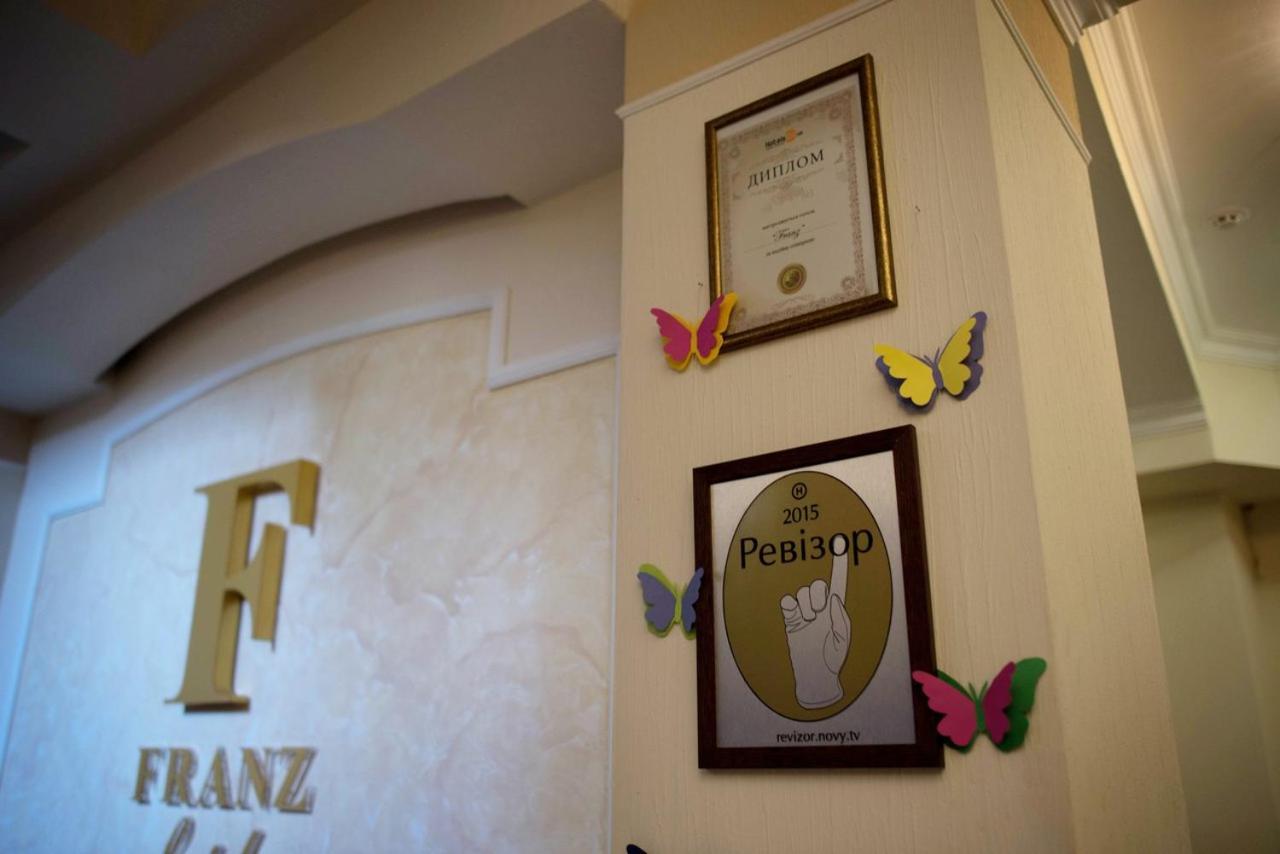 Franz Hotel&Restaurant Ivano-Frankivsk Esterno foto